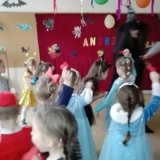 received_745468646847622