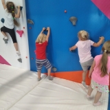 received_910997845922346