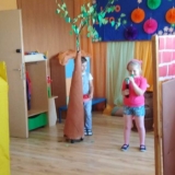 received_2220121441405489