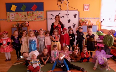 Andrzejki u 3 i 4 latków.