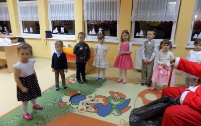 Jasełka w grupie 3,4 – latków „Biedroneczki”