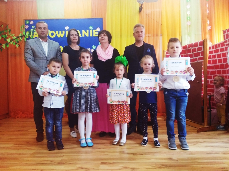 Konkurs piosenki dziecięcej.