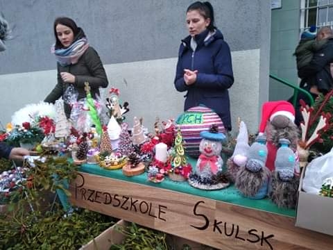 Stoisko rady rodziców.